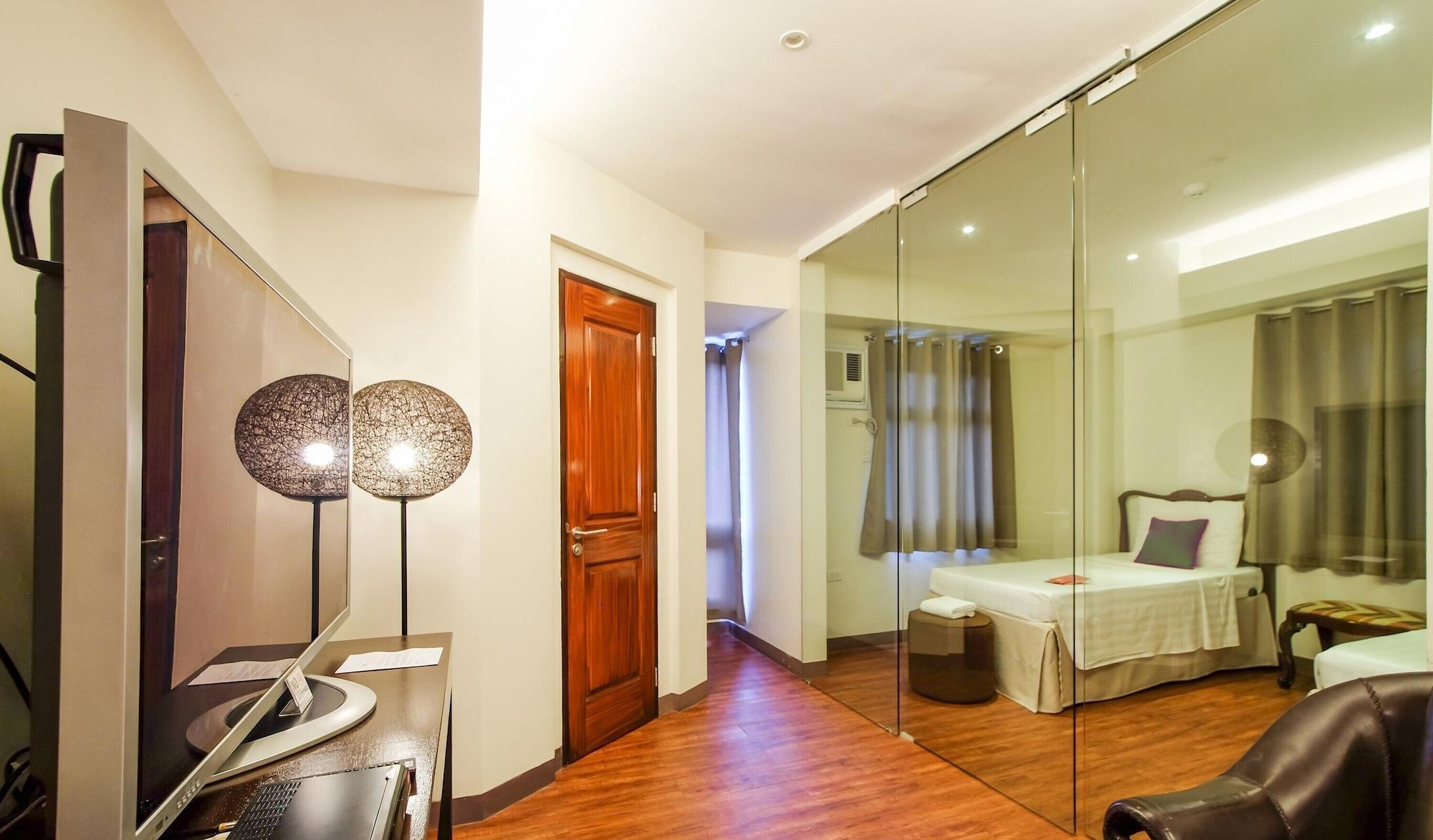 Myspace Hotel @Bgc Pasig City Екстериор снимка